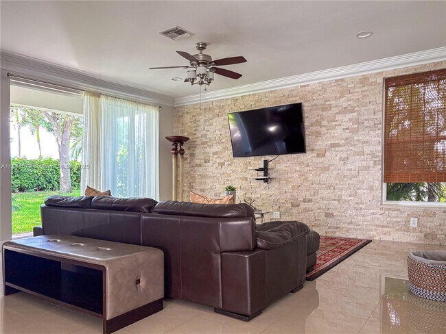 Building Photo - 4006 Bahia Isle Cir