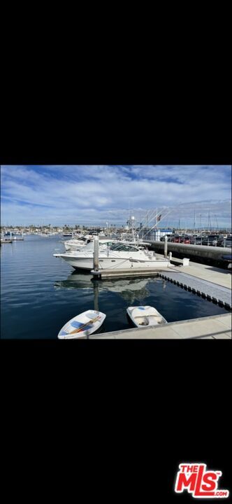 Building Photo - 1510 W Balboa Blvd