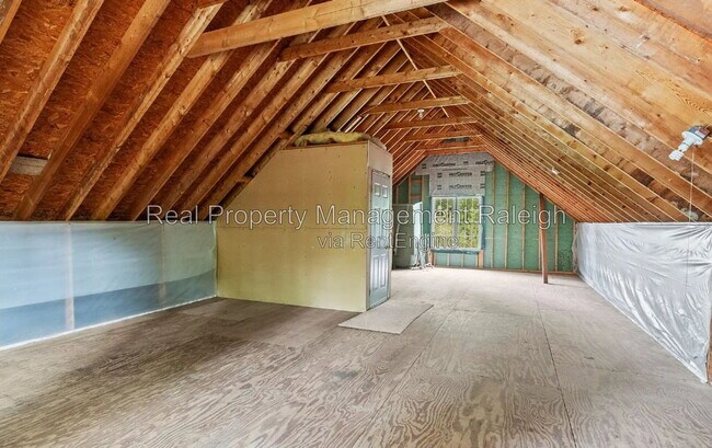 Building Photo - 1201 Ventura Springs Ct