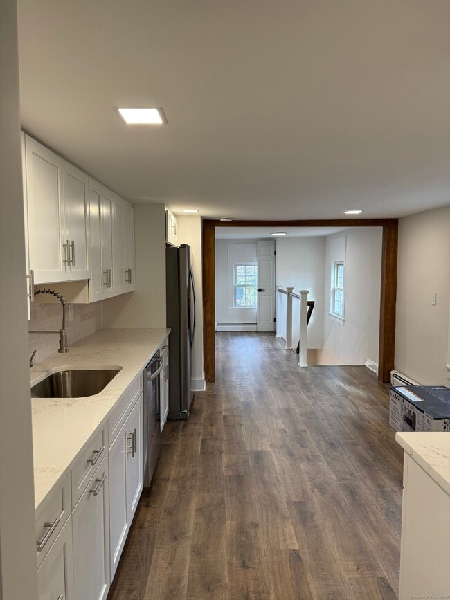 Building Photo - 141 Washington Rd