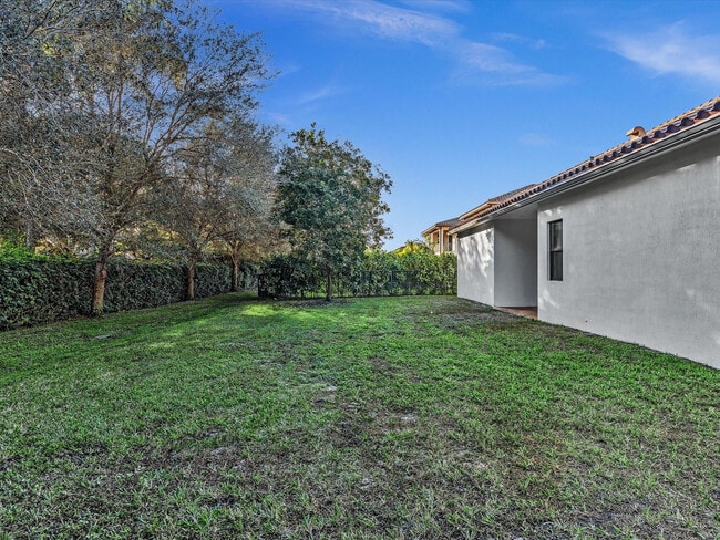 Building Photo - 10630 SW 55th St