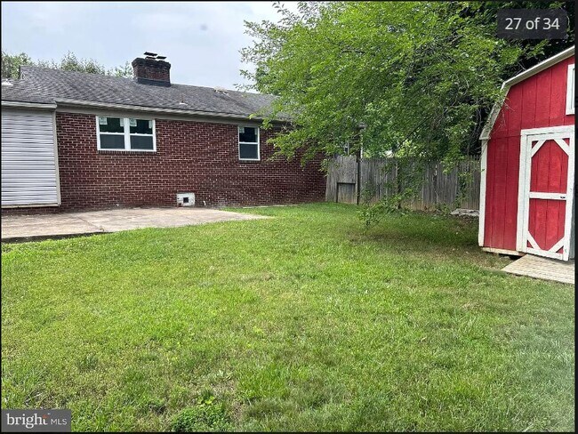 Building Photo - 1160 Sterling Rd