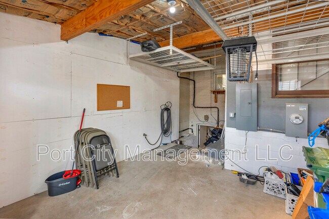 Building Photo - 114 N Highland Ave