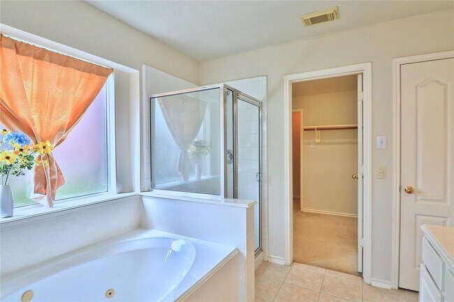 Building Photo - 8316 Diamond Way Ct