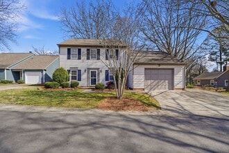 Building Photo - Don’t Miss This Beautiful 3BR Stone Orchard Home with Warm Wood Floors & Fireplace!