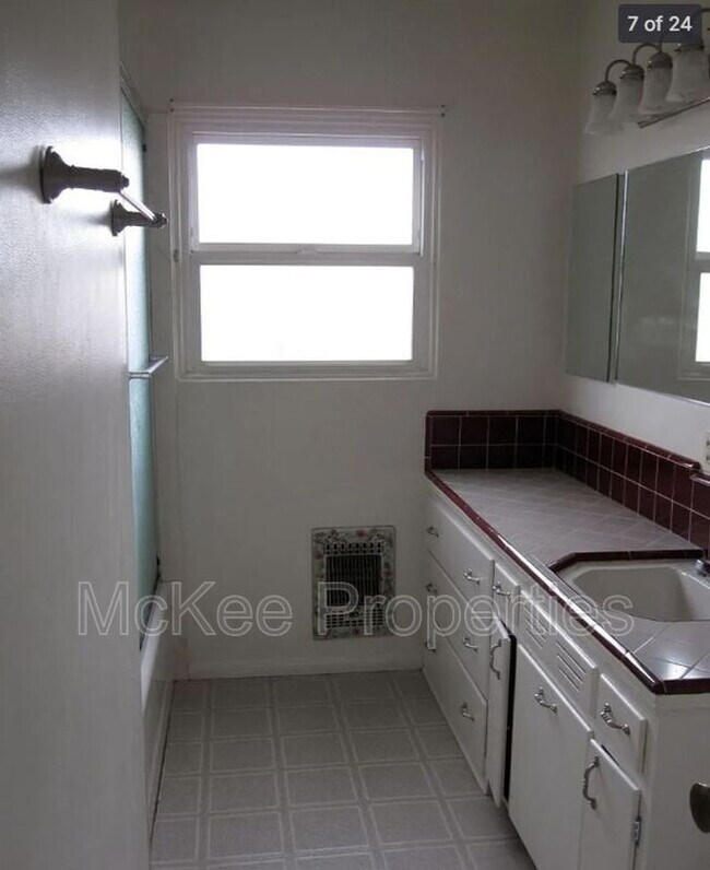 Building Photo - 6323 Connie Dr