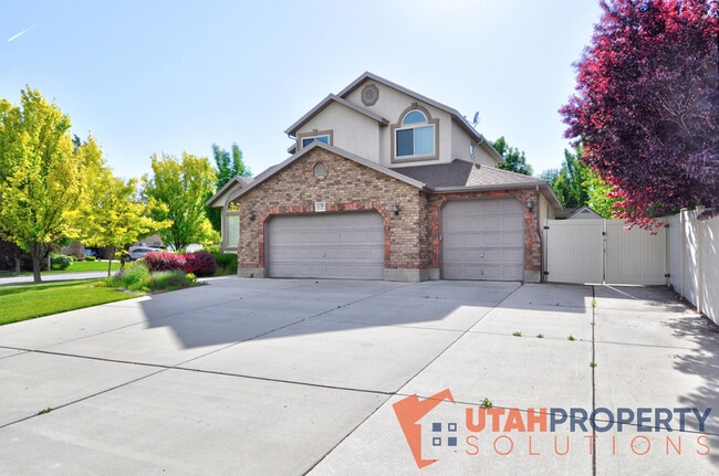 Building Photo - 11758 Chalk Creek Way