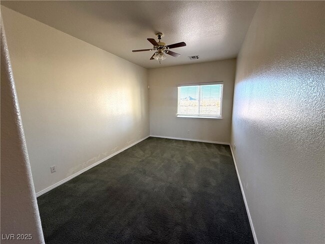 Building Photo - 1050 Gee St
