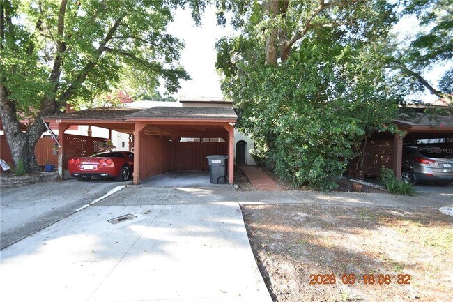 Building Photo - 625 Fairwood Forest Dr