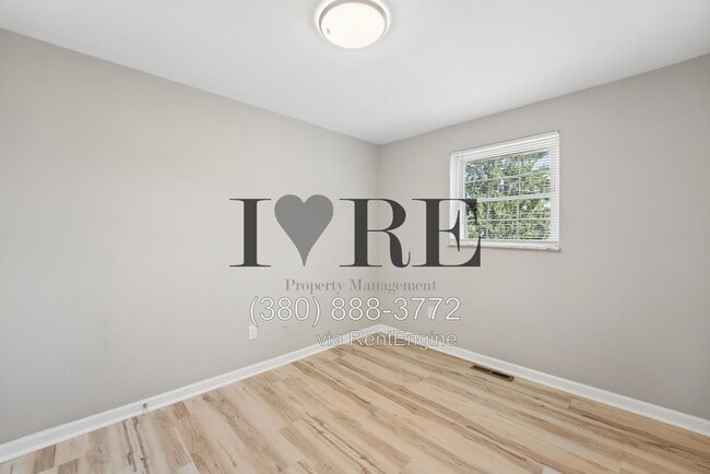 Building Photo - 3077 Morsetown Ct S