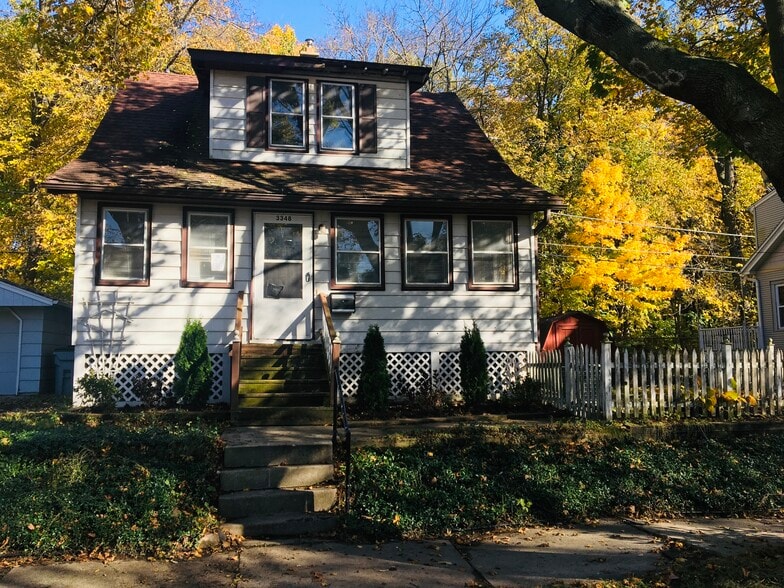 Building Photo - 3348 S Illinois Ave