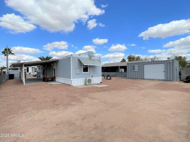 Building Photo - 7707 E Gale Ave