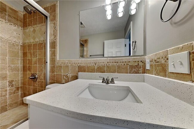 Building Photo - 1625 Alcovy River Dr