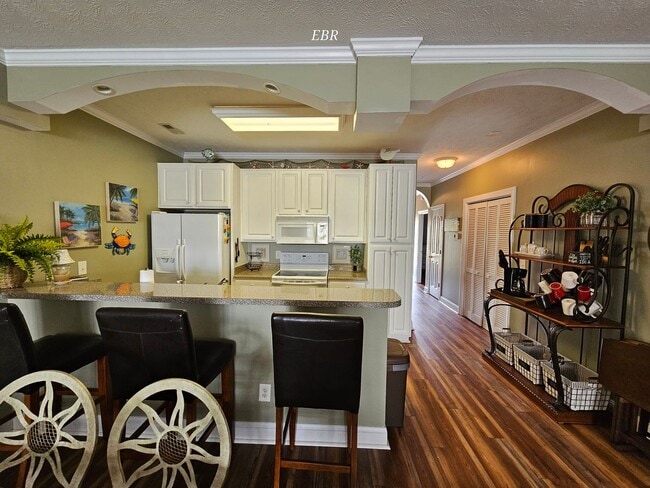 Building Photo - Carolina Yacht Landing