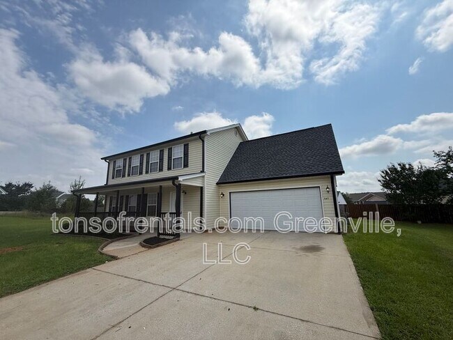 Building Photo - 151 Bellweather Dr