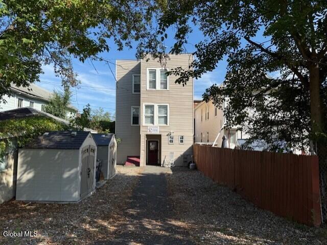 Building Photo - 92 Ontario St