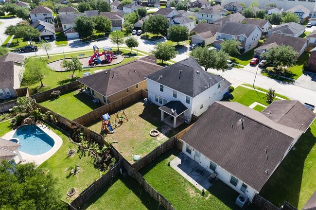 Building Photo - 3403 Legends Garden Dr