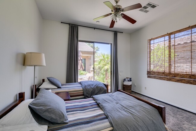 Building Photo - Elegant 3Bedroom/2.5Bath Furnished Home with Casita in Anthem Country Club