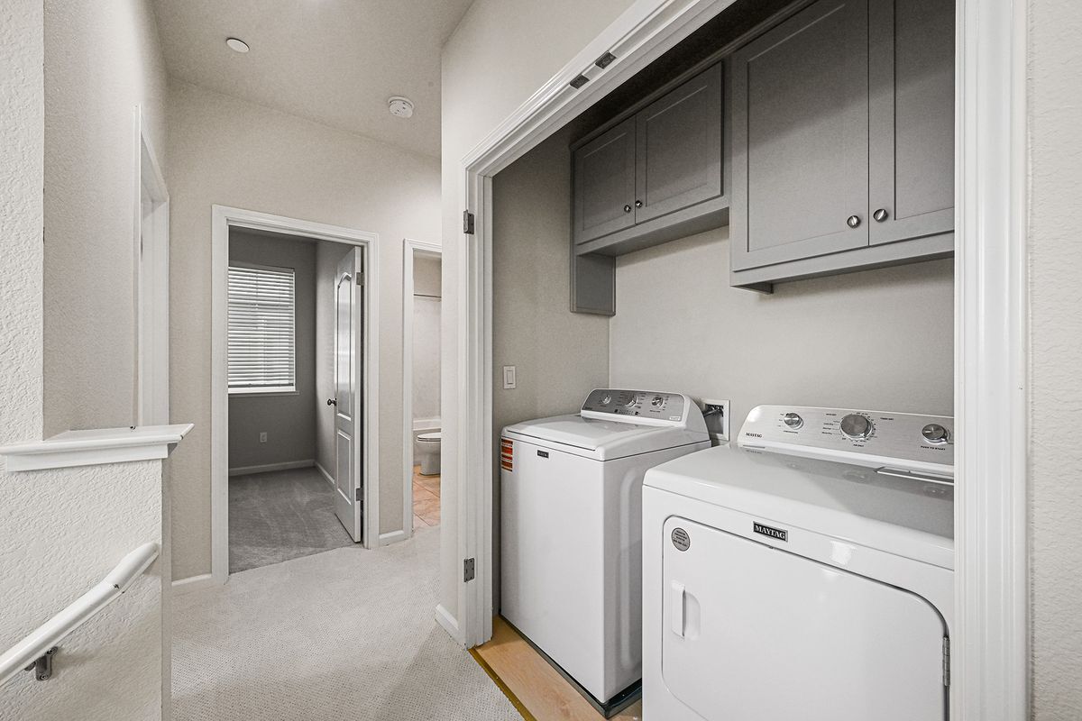 Building Photo - 1477 Cecilia Dr