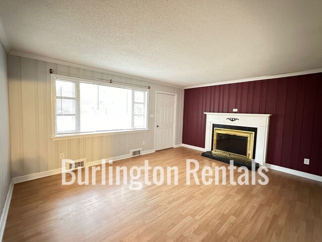 Building Photo - Mebane