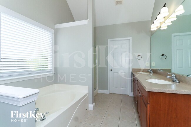 Building Photo - 536 Oriole Farm Trail