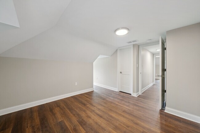 Building Photo - 68 E Philadelphia St