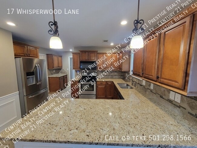 Building Photo - 17 Whisperwood Ln