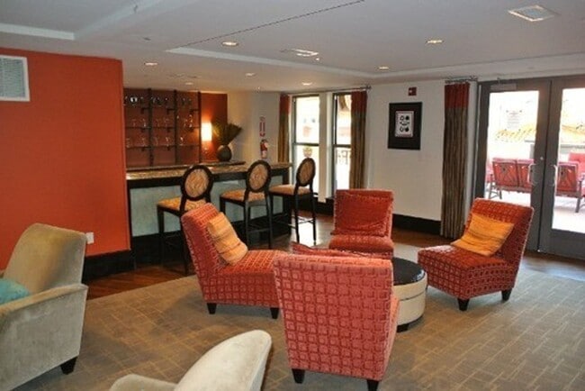 Building Photo - Chinatown 2 Bedroom 2 Bathroom In Amazing Centralized Building-Amenities Galore! Pets Welcomed!