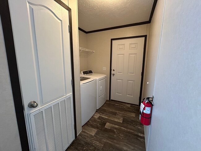 Building Photo - 118 Texas