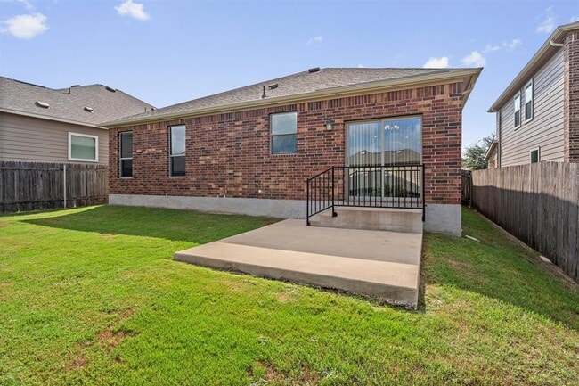 Building Photo - 7604 Knockfin Dr