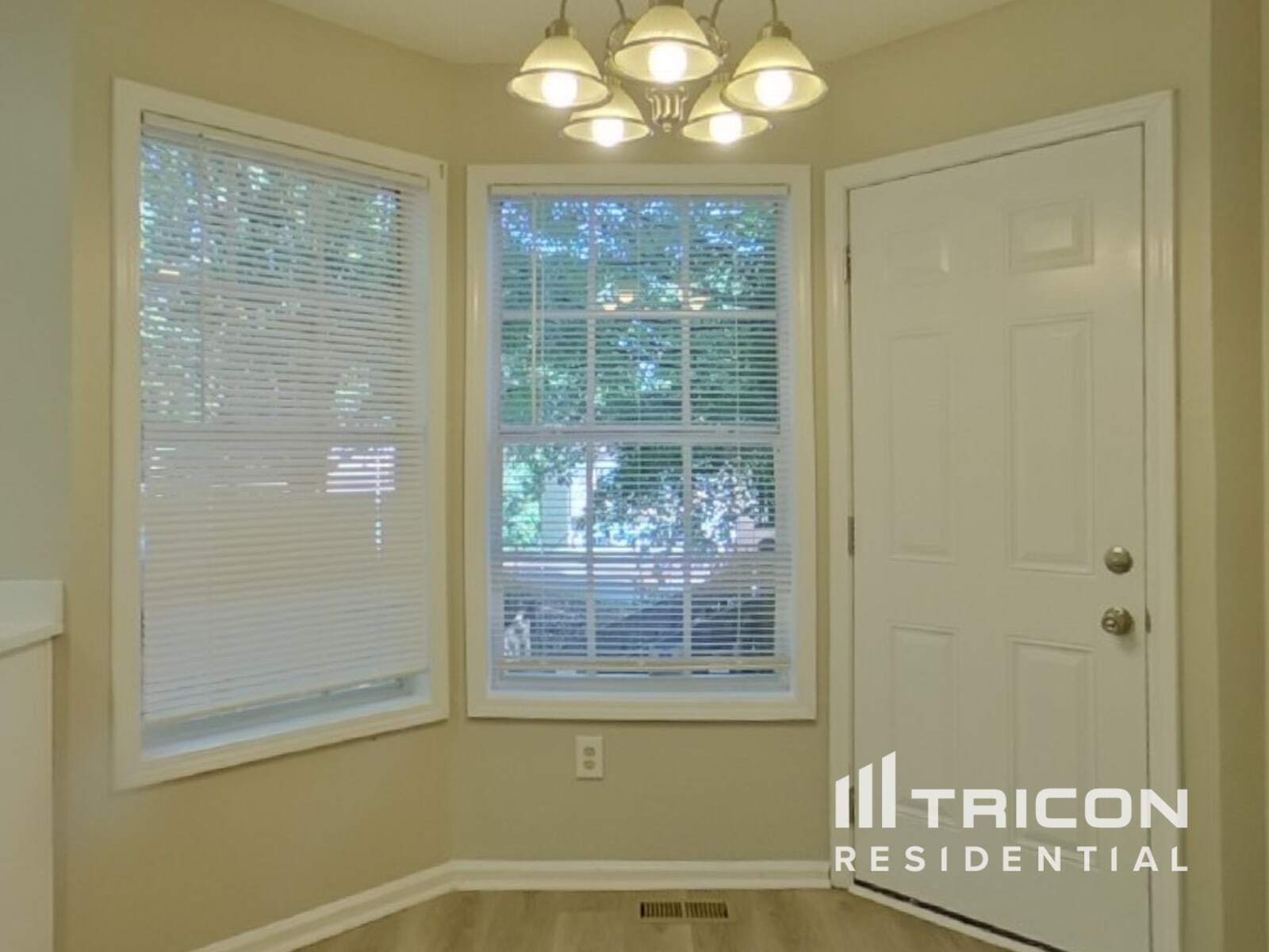 Building Photo - 6300 Holborne Ln