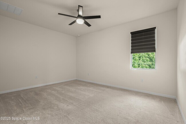 Building Photo - 1426 Seeley Cir NW