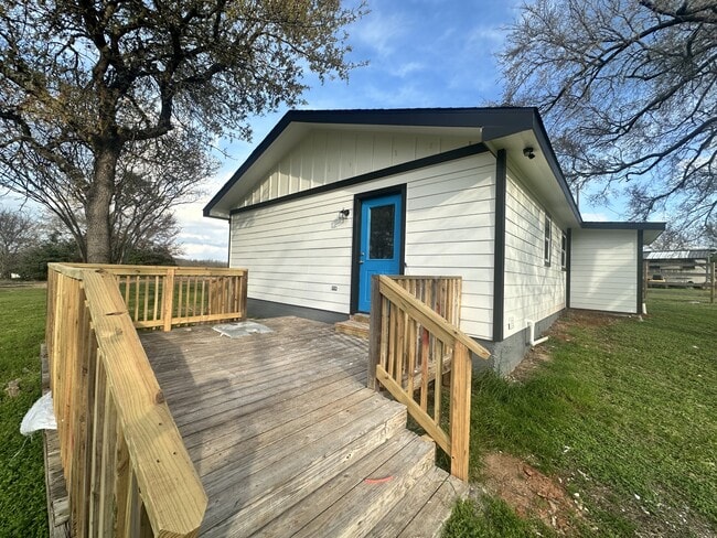 Building Photo - 11410 Red Hill Rd