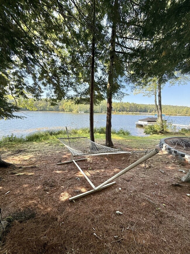 Building Photo - 164 Pine Point Rd