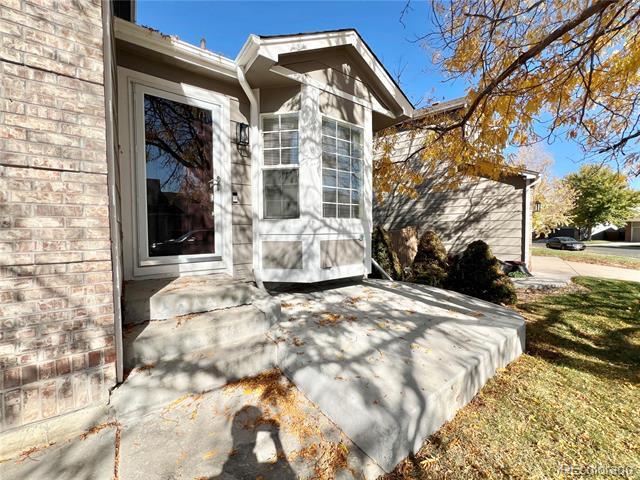 Building Photo - 4927 Tarcoola Ln