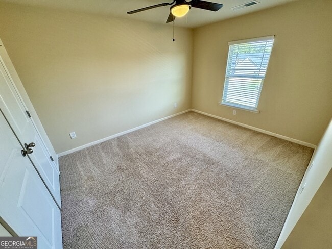 Building Photo - 130 Sparkling Spring Trail