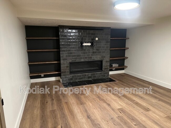 Building Photo - 932 Northridge Dr