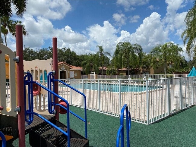 Building Photo - 16045 Emerald Cove Rd
