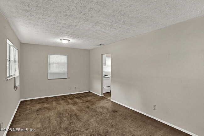 Building Photo - 7063 Wonderland Ct
