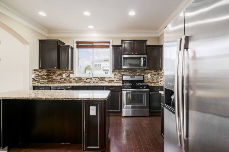 Building Photo - 8865 Sweetshade Dr