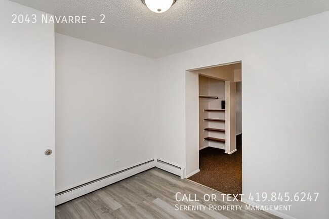 Building Photo - 2043 Navarre-2