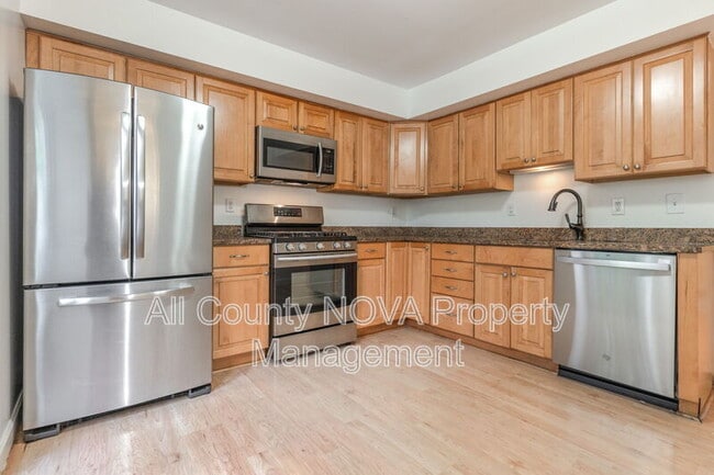 Building Photo - 7612 Indian Hills Dr