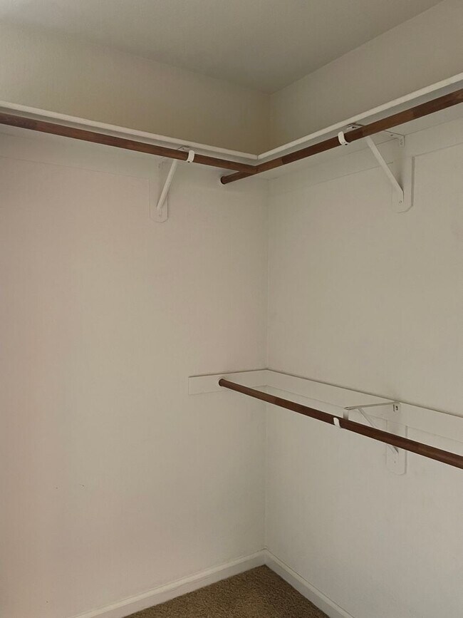 Building Photo - Beautiful 3 Bedroom Home in South Manteca – Prime Location!