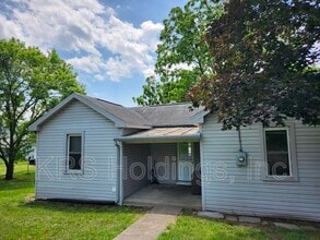 Building Photo - 133 N Street