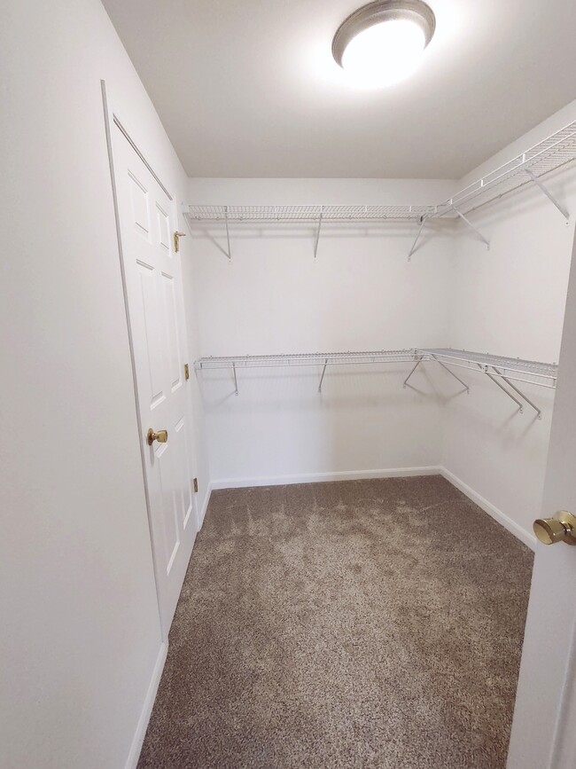 Master Closet - 1507 24th Ave