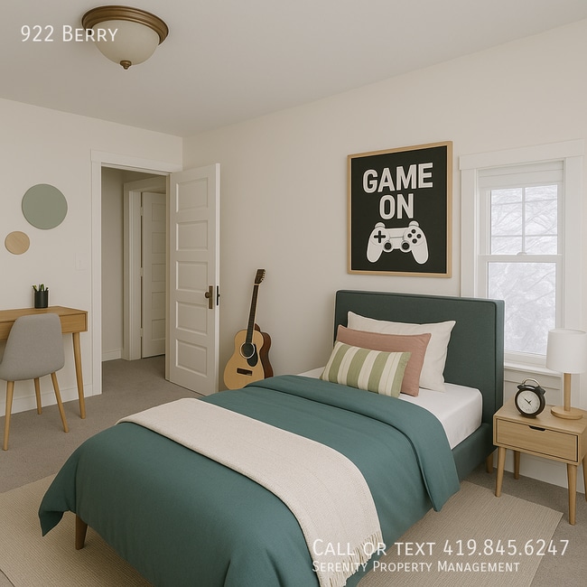 Building Photo - 922 Berry-