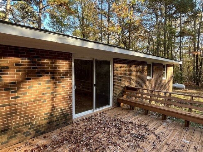 Building Photo - 13009 Creedmoor Rd