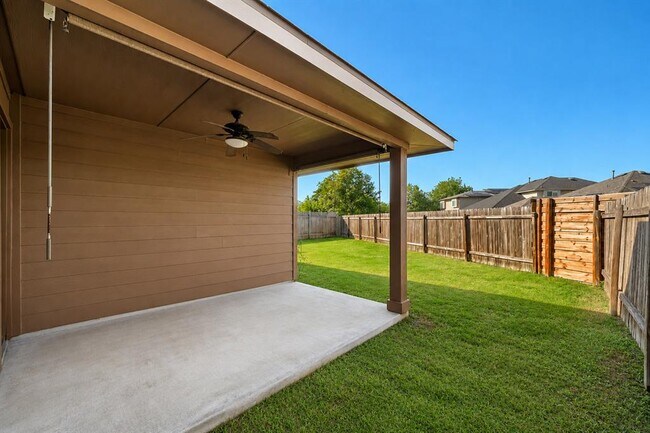 Building Photo - 2404 Spanish Camp Cove