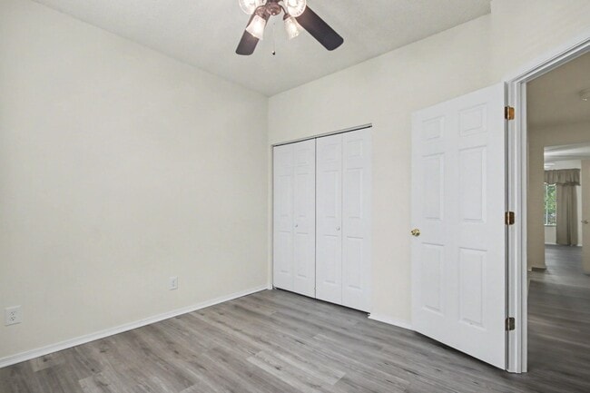 Building Photo - 113 Olde Towne Way
