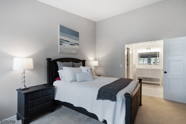 Building Photo - 75 Bentley Ct